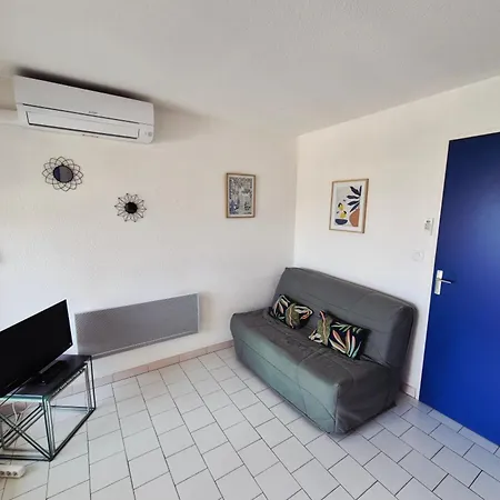 Climatisé Avec Loggia Et Parking à 200m De La - Fr-1-338-442