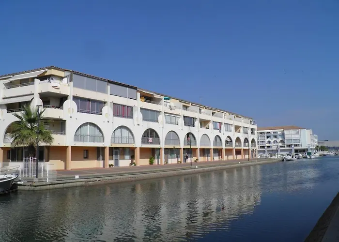 Climatisé Avec Loggia Et Parking à 200m De La - Fr-1-338-442 Sète